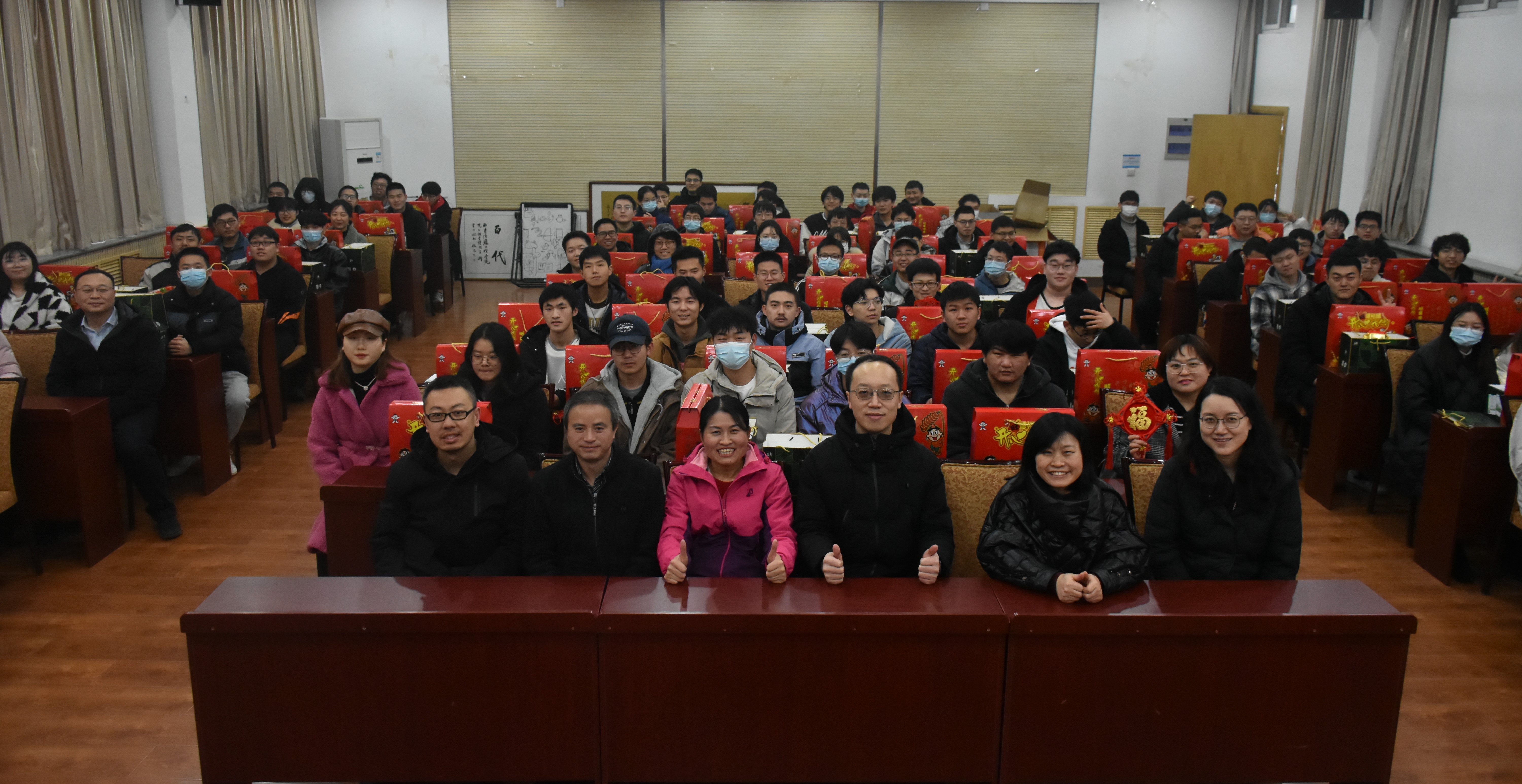 4d47c7a852734eb9aae38b365007660b.jpg 4d47c7a852734eb9aae38b365007660b.jpg